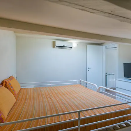 Maria By Interhome *